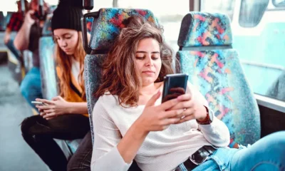 Are you guilty of "bare beating" in public? Here's what etiquette experts think of the "unequivocally rude" behavior.