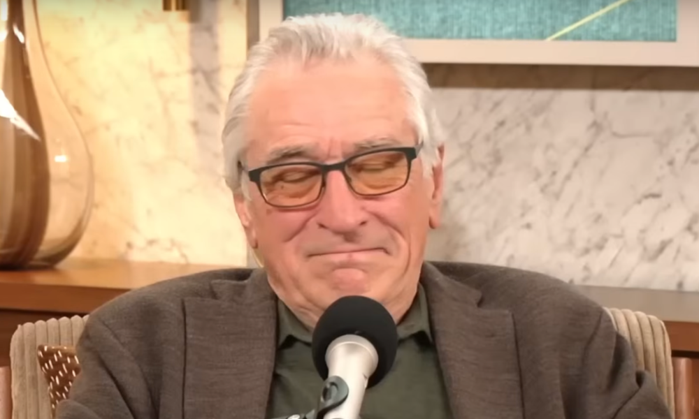 Robert De Niro Gets Emotional Urging Americans To Resist Trump