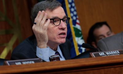 Key Senate Democrat wants U.S. crypto bill to move, and SEC chief reveals danger of defeat