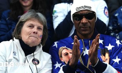 Snoop Dogg at the curling