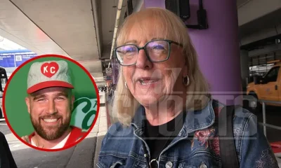 021126_donna_kelce_travis_retirement_kal