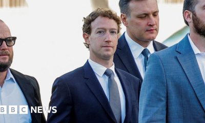 Mark Zuckerberg arrives to testify in social media addiction trial