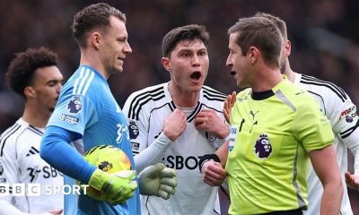 Jorge Cuenca protests to referee John Brooks