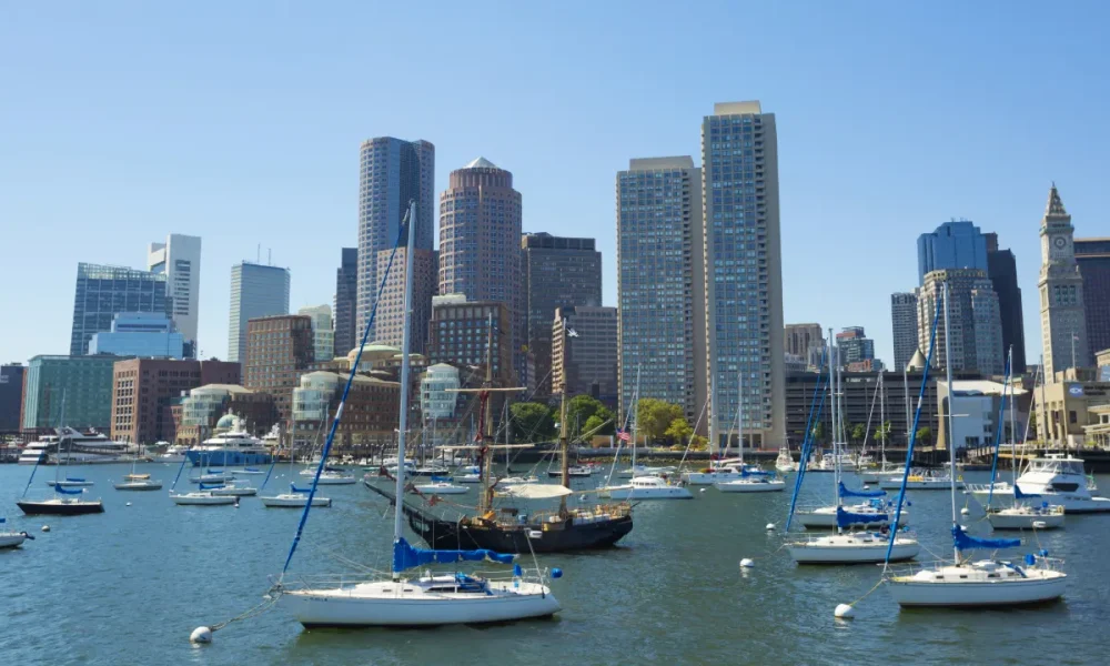 Massachusetts loses 182,000 residents in 5 years to out-migration