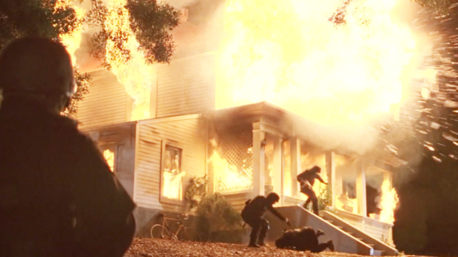 Sigourney Weaver's R-Rated 90s Psychological Thriller Is A Devious Game Of Cat And Mouse