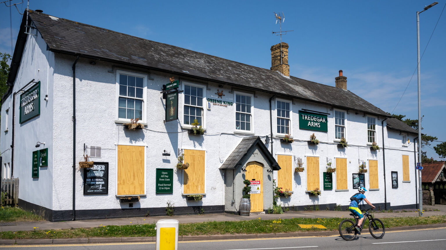 Why the Labour Party loathes the pub