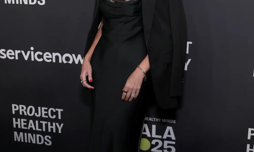 Savannah Guthrie's Missing Mom's Neighbors Told to Check Ring Cameras