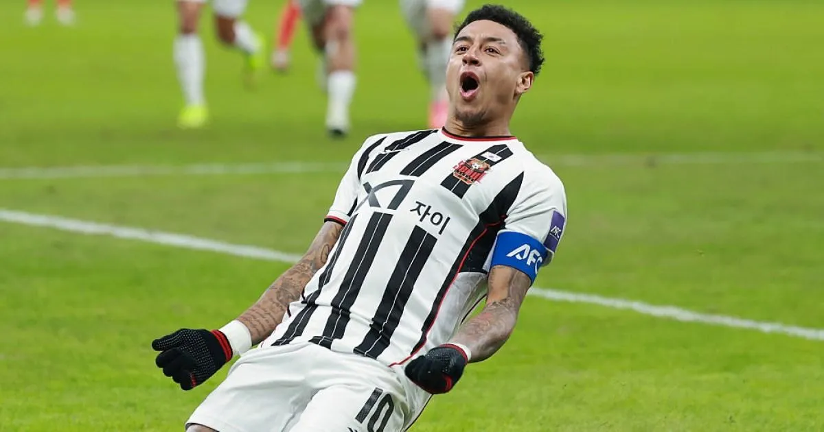 Jesse Lingard in talks to make shock move to little-known club | Football