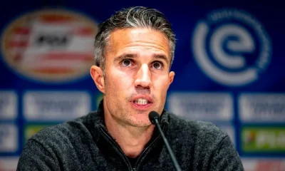 Robin van Persie speaks out on move to sign former Man Utd teammate for Feyenoord | Football