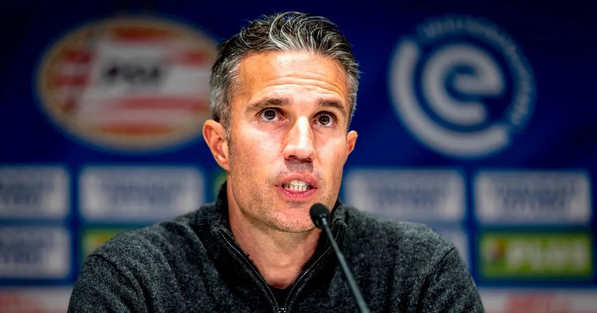 Robin van Persie speaks out on move to sign former Man Utd teammate for Feyenoord | Football