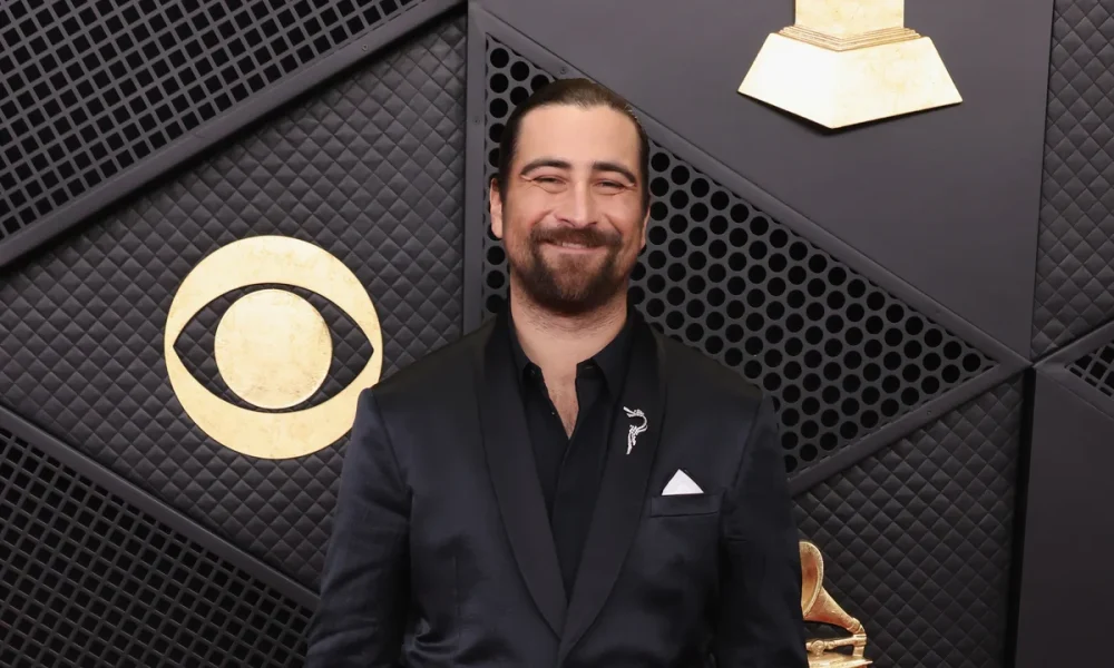 Noah Kahan Is Giving Fans the Chance to Attend a Listening Party (and Win Prizes), Thanks to Mastercard