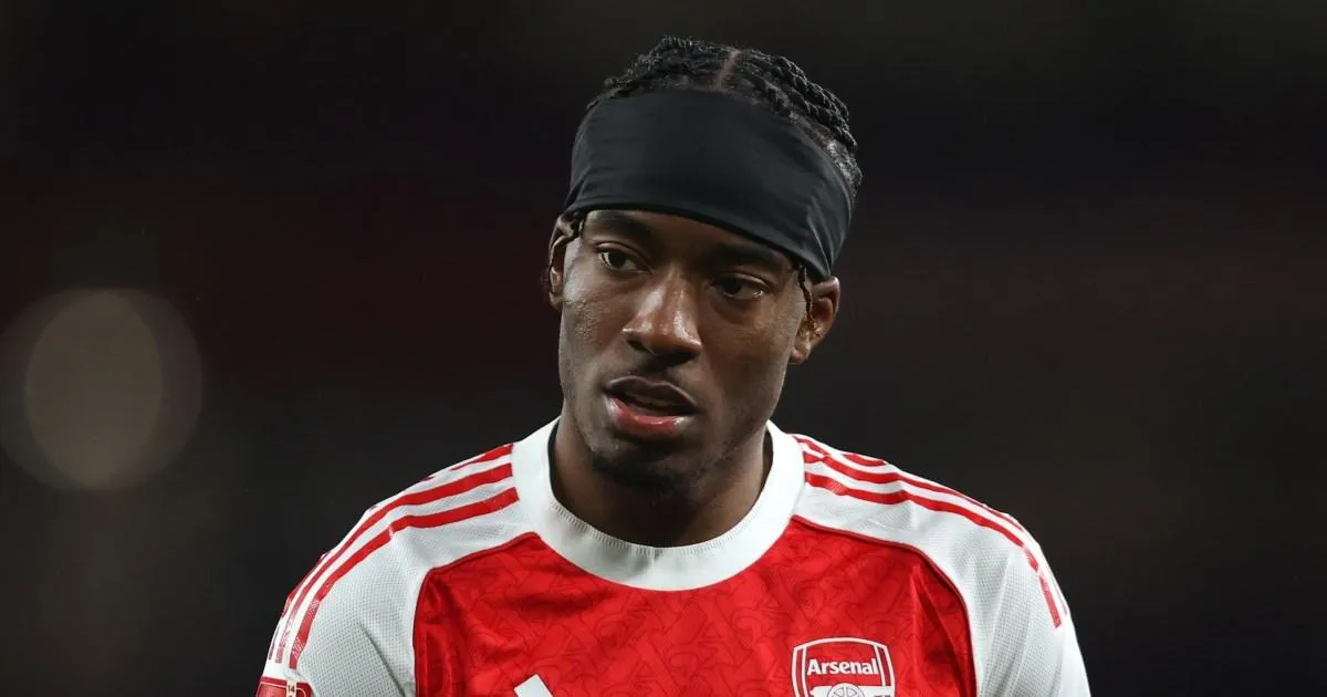 Why Arsenal star Noni Madueke is booed by Wolves fans | Football