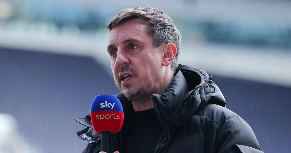 Gary Neville warns Michael Carrick will 'kill' Man Utd star if he doesn't start him soon | Football