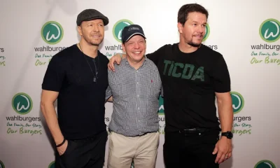 Wahlburgers