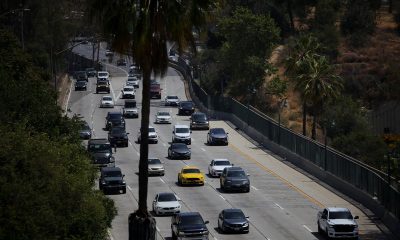 Lawmakers urge Trump to drop proposal to slash vehicle fuel economy rules