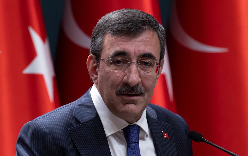 Turkey to maintain tight monetary policy and fiscal discipline, vice president says
