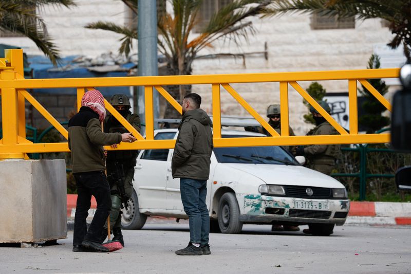 Israel to take more West Bank powers and relax settler land buys, media say