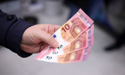 Factbox-How to boost the international role of the euro