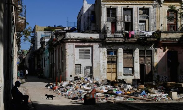 Cuba’s Havana piles with trash as US chokehold halts garbage trucks