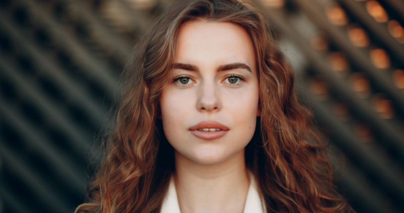 Long Wavy Hairstyles Featured