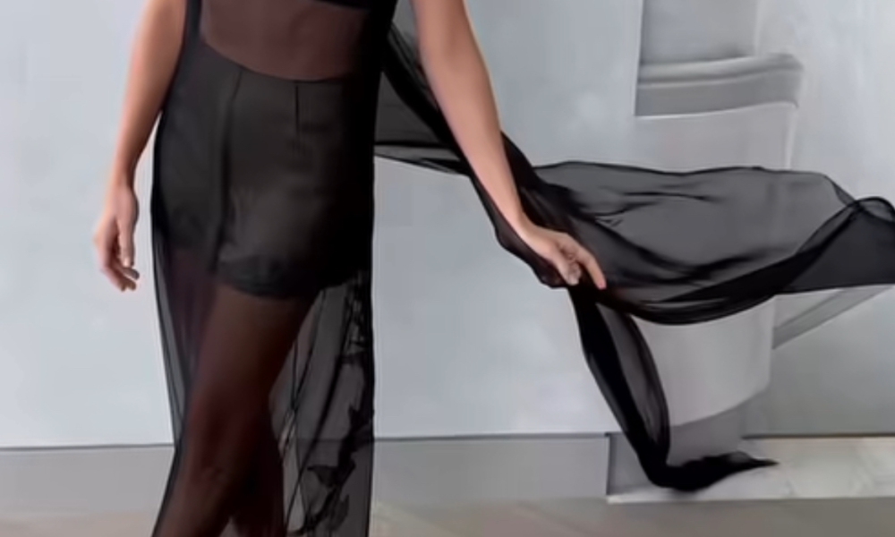 Margot Robbie Turns Up The Drama In Sheer Black Chanel Couture At A Press Event 3