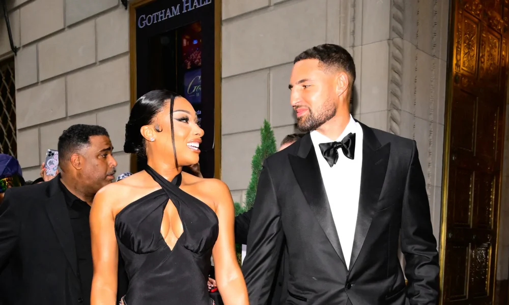 FMegan Thee Stallion Klay Thompson Reaction 36th Birthday Bash Bone Thugs-N-Harmony videos