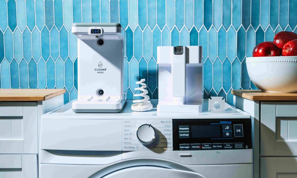 Fish biology inspires laundry microplastics clean up