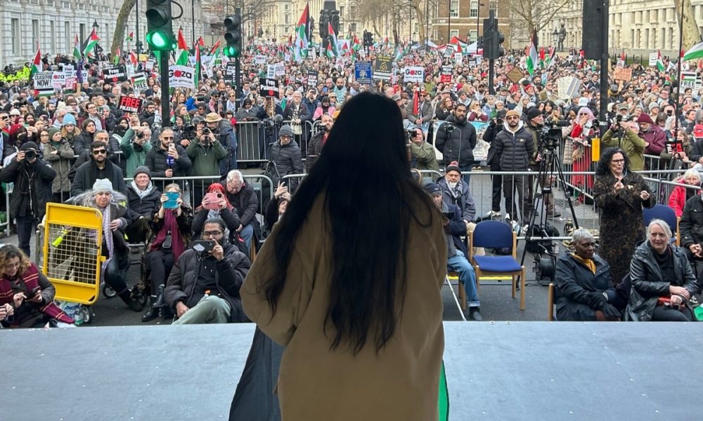Zarah Sultana calls out Israel's fake ceasefire at London protest
