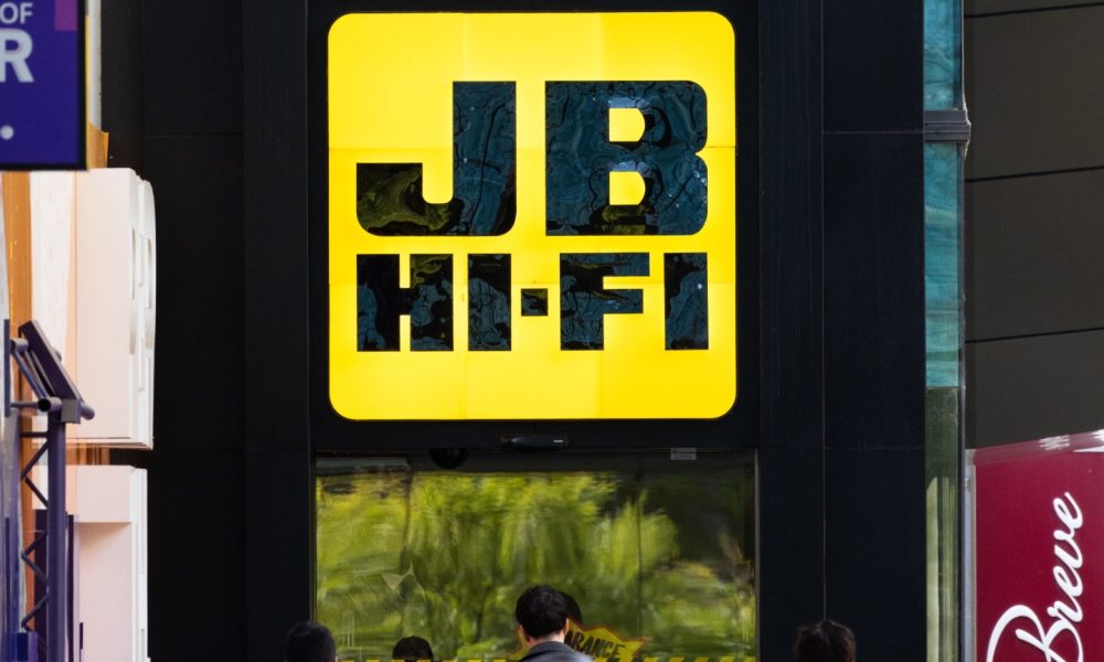 JB Hi-Fi's tech sales up but caution remains over retail market
