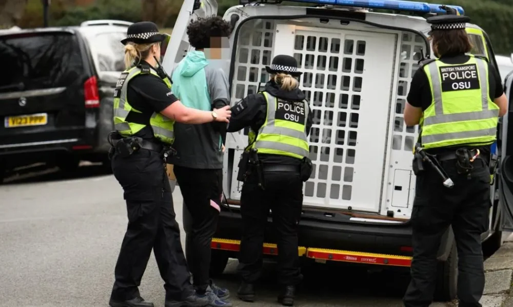 How police caught gang who ‘beat, robbed and dragged’ boy, 13, for fake Rolex | News UK