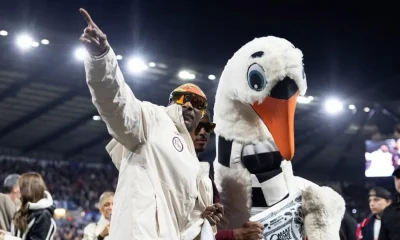 Snoop Dogg makes bizarre Swansea appearance as rival manager makes 'weed' joke | Football