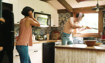 The R-Rated Sci-Fi Comedy That's A Perfect, Puffy Alien Invasion