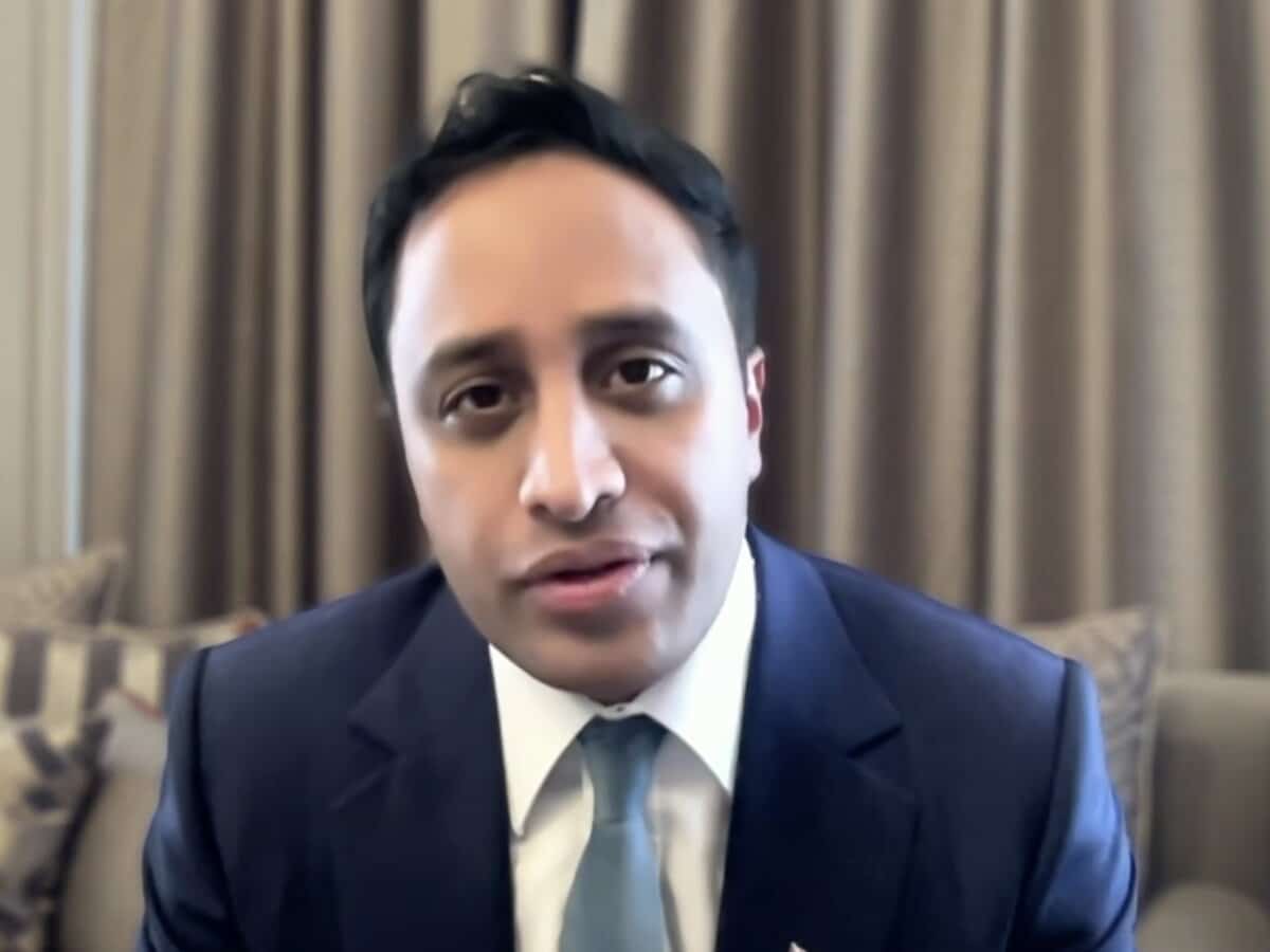 Zia Yusuf is being a dickhead again