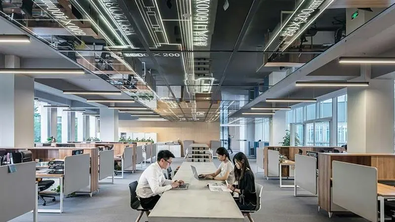 Should Investors Centralize Indonesia Operations Within a Holding Company?