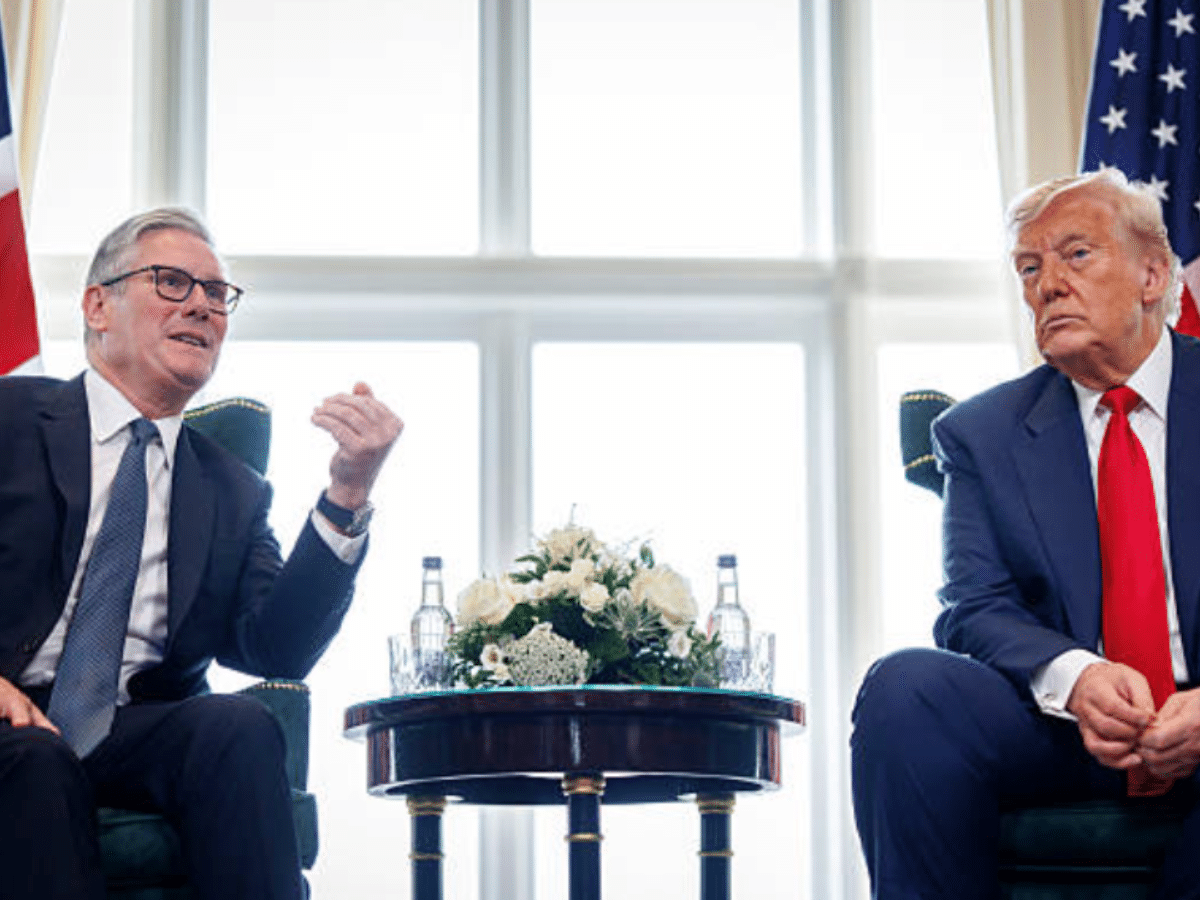 Starmer continues to sniff around Trump's arse