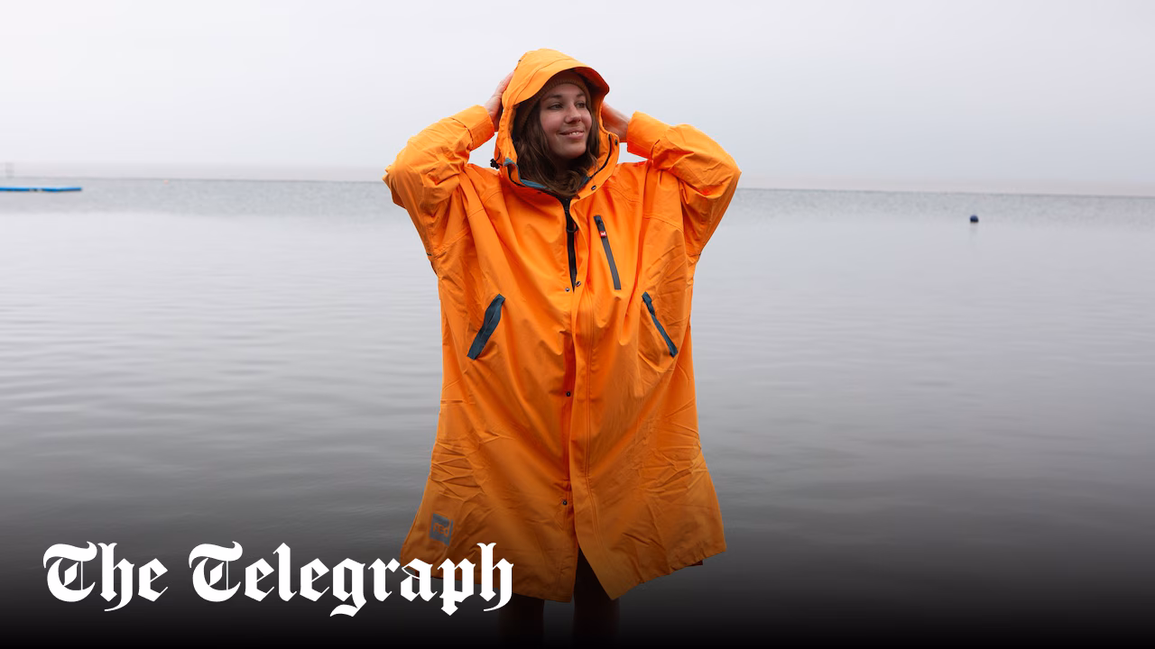 The best changing robes for wild swimming, beach days and dog walks