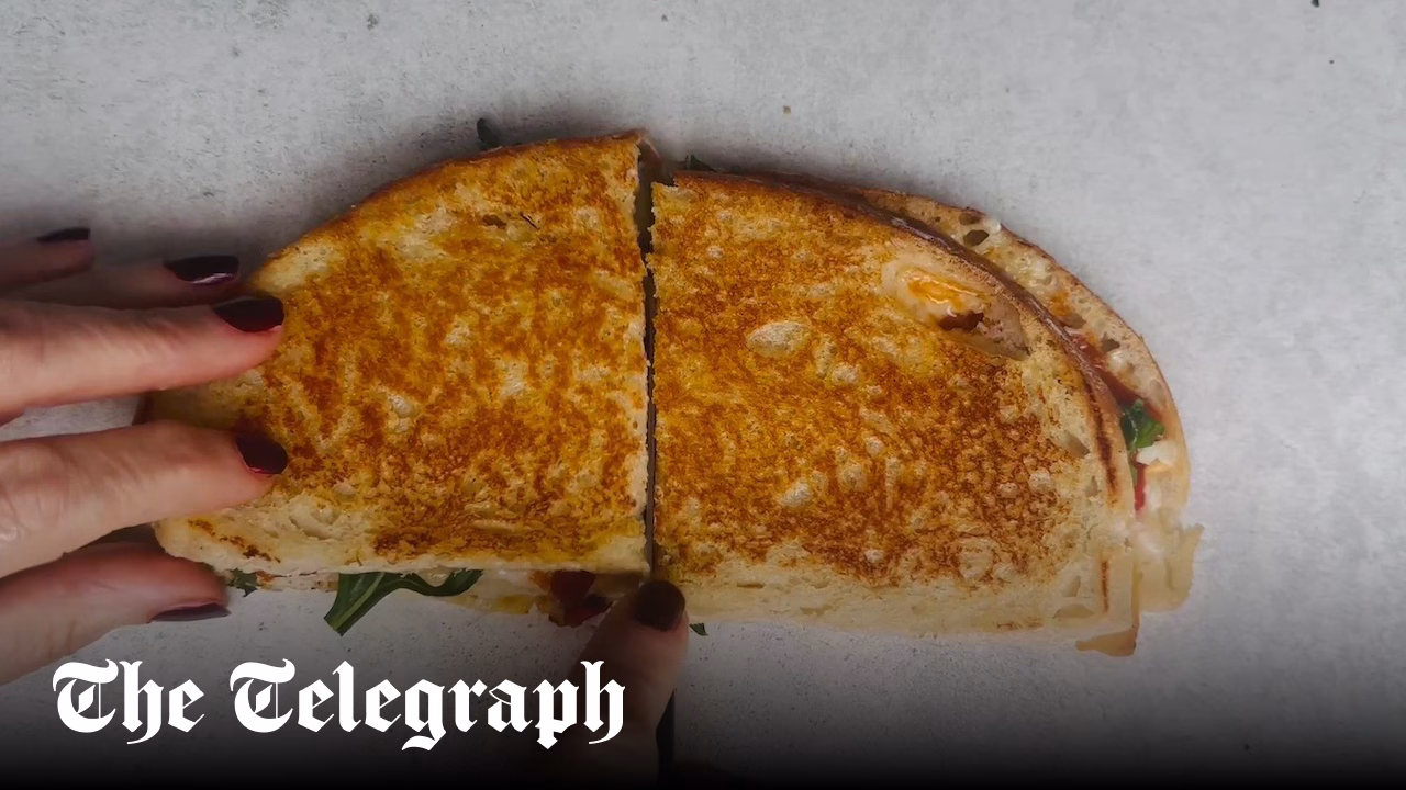 Never endure a squashed toastie again