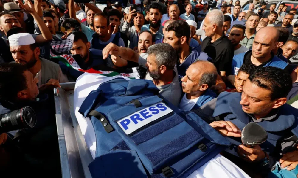 Palestinians defy Israel’s media blackout