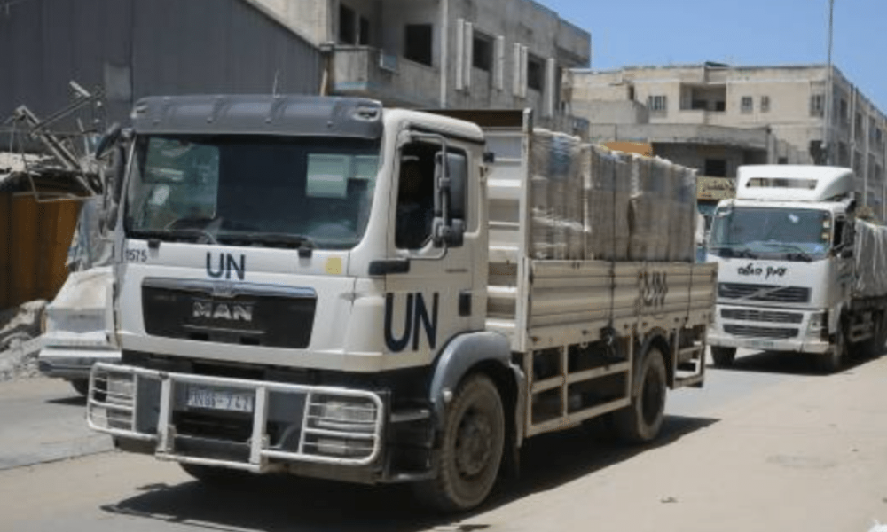 Israel closes all access into Gaza