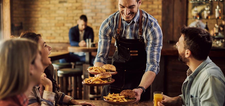 Why Some Restaurants Scale Fast and Others Stall The New Playbook for Profitable Growth