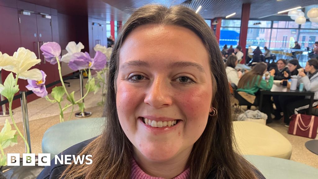 Food banks 'essential' for new generation of students