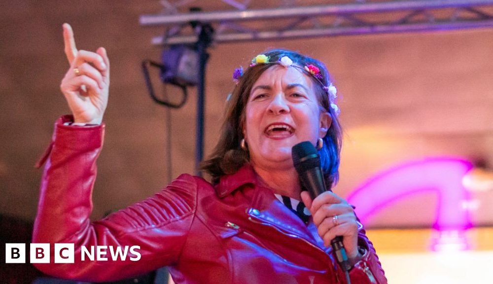 Stop watching Netflix and go to the pub, Welsh first minister says