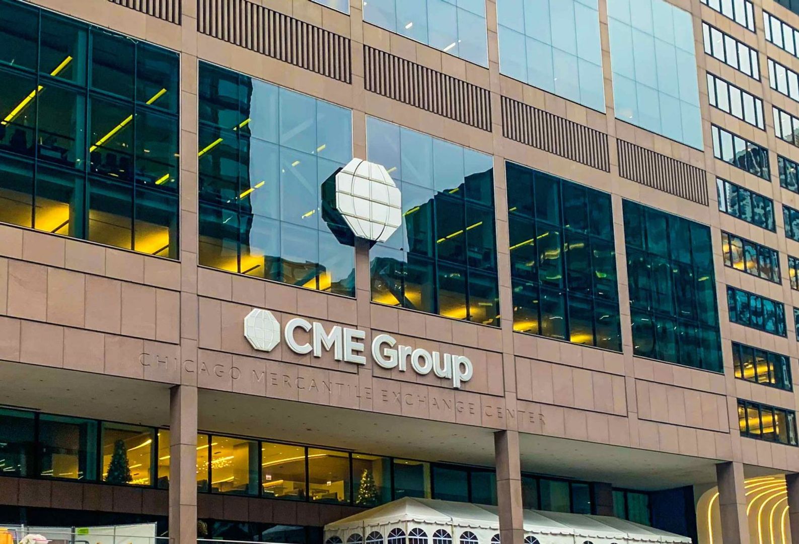 CME's 24/7 move means less weekend price dump, experts say