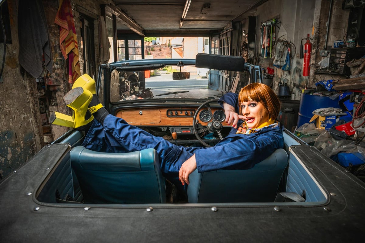 Fixing, a drag show about car breakdowns and family break-ups, coming to Havant in March