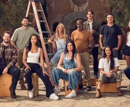 The cast of 'Bachelor Mansion Takeover.'