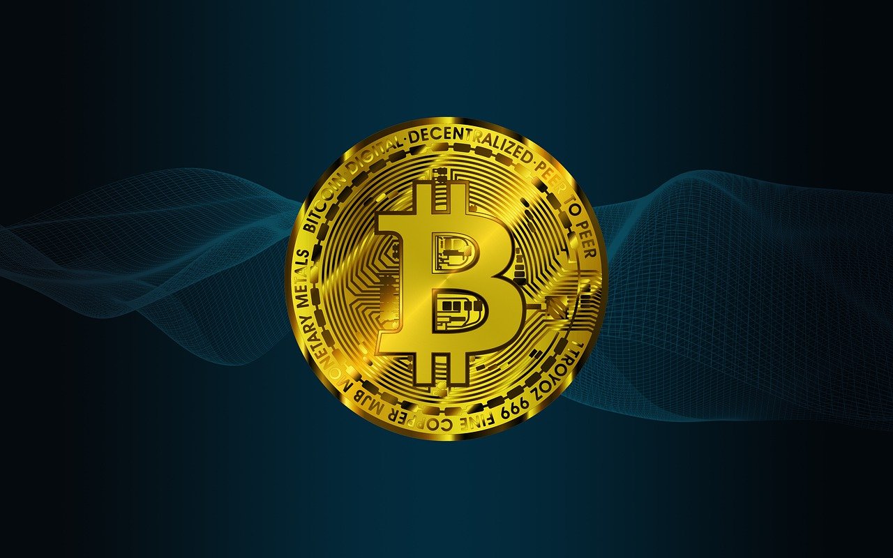 Bitcoin Rebounds to $70,000 After Brutal 2022-Style Plunge; Analysts Eye