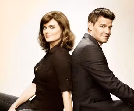 Emily Deschanel and David Boreanaz in Bones
