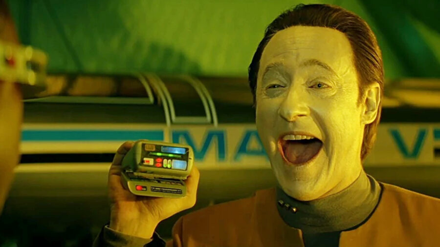 Star Trek's Writers Secretly Believed Data Was An Idiot