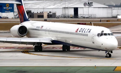 Delta flight 1676 turns back to San Antonio airport after engine issue