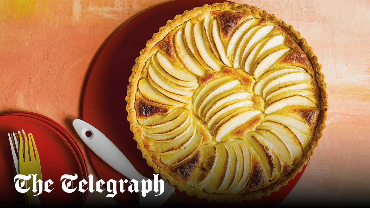 Normandy apple tart